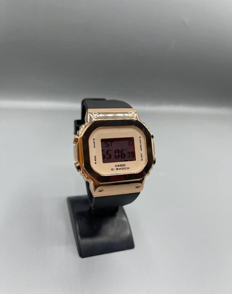 ساعت مچی اسپرت جی شاک کاسیو مدل G-SHOCK GM-5600UB-1DR