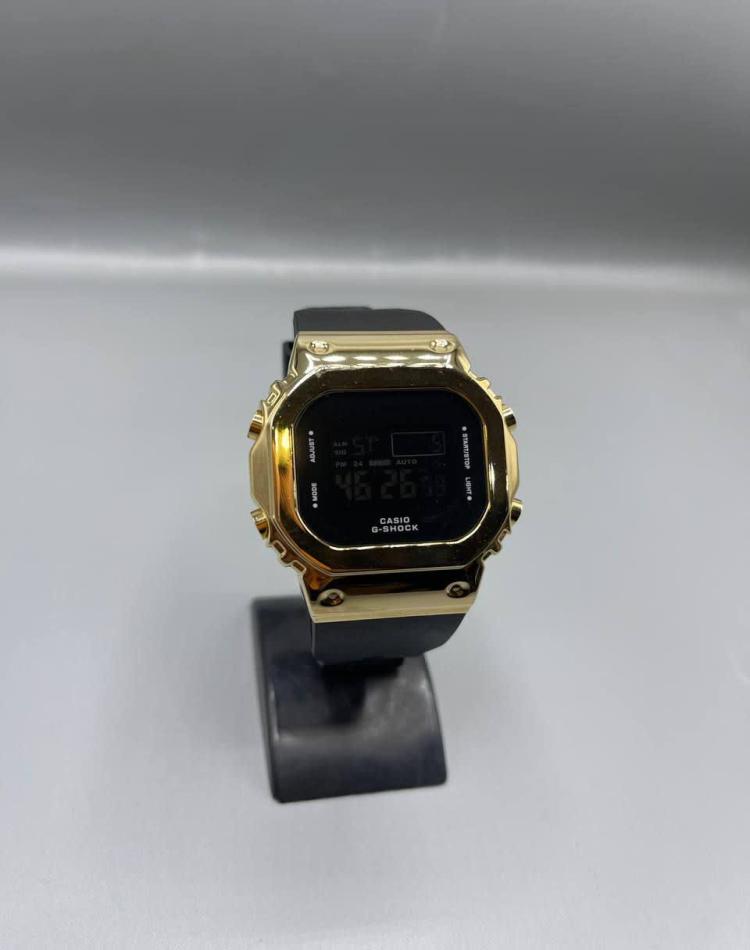 ساعت مچی اسپرت جی شاک کاسیو مدل G-SHOCK GM-5600UB-1DR
