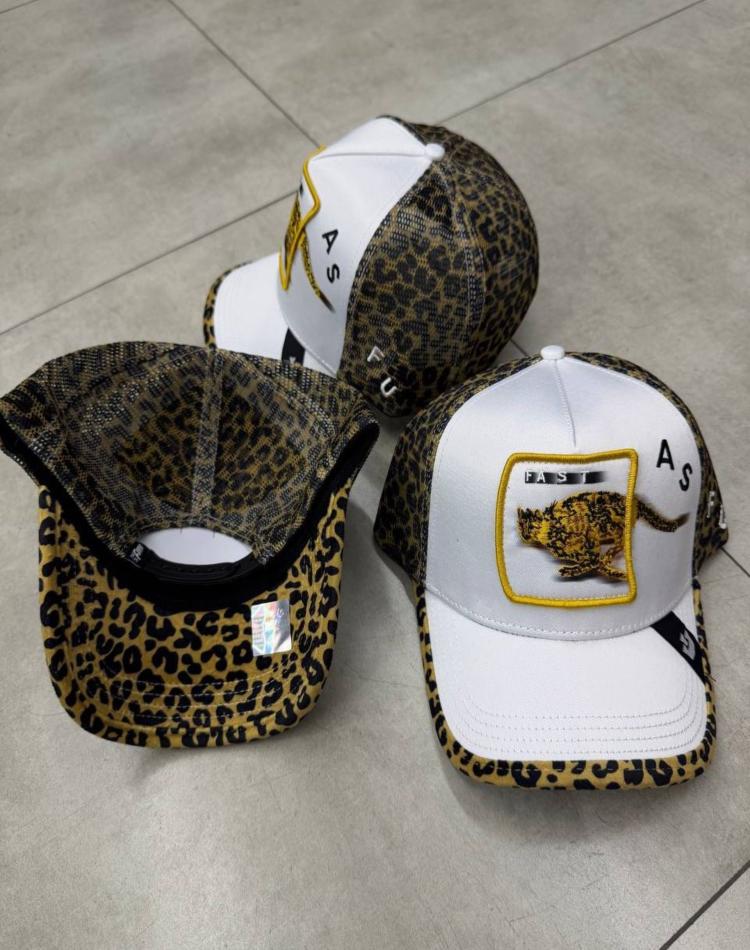 کلاه گورین گلدوزی شده سه بعدی  طرح پلنگ کد36915