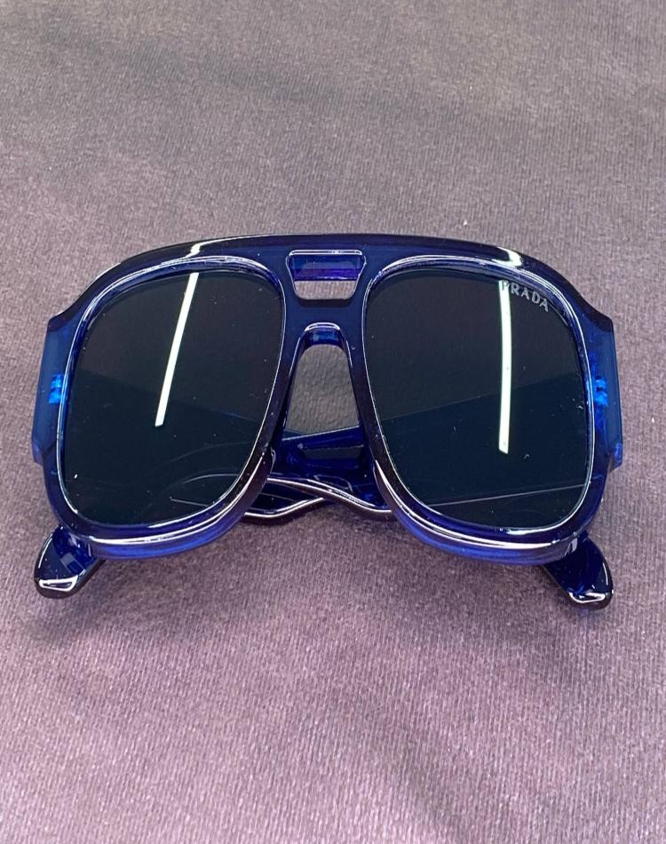 عینک پرادا{prada}ابی شیشه دودی کد111