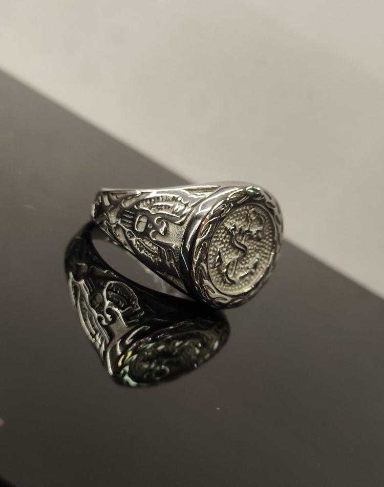 انگشتر نقره ای طرح لنگر کد231